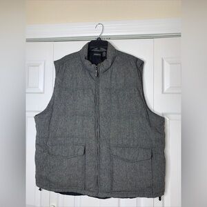 Claiborne  Shell 55% Wool Puffer Men Vest Size 2XL